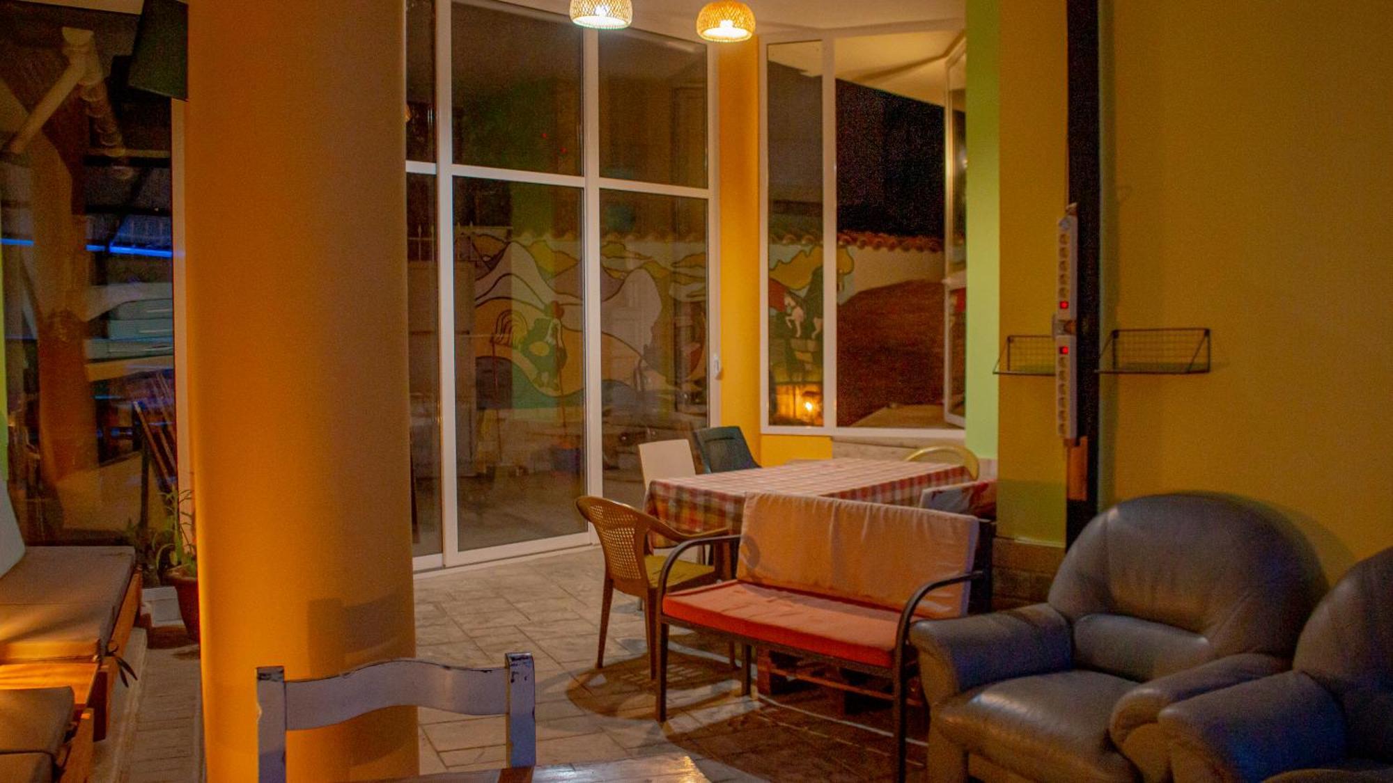 Hostel The Golden Rooster Tirana Exteriér fotografie